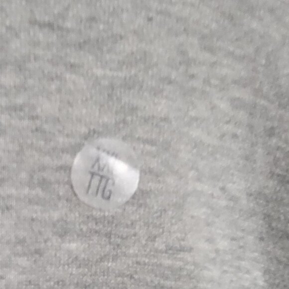 New Toronto Old Navy Crewneck Sweatshirt Gray NWOT XXL - Picture 2 of 10